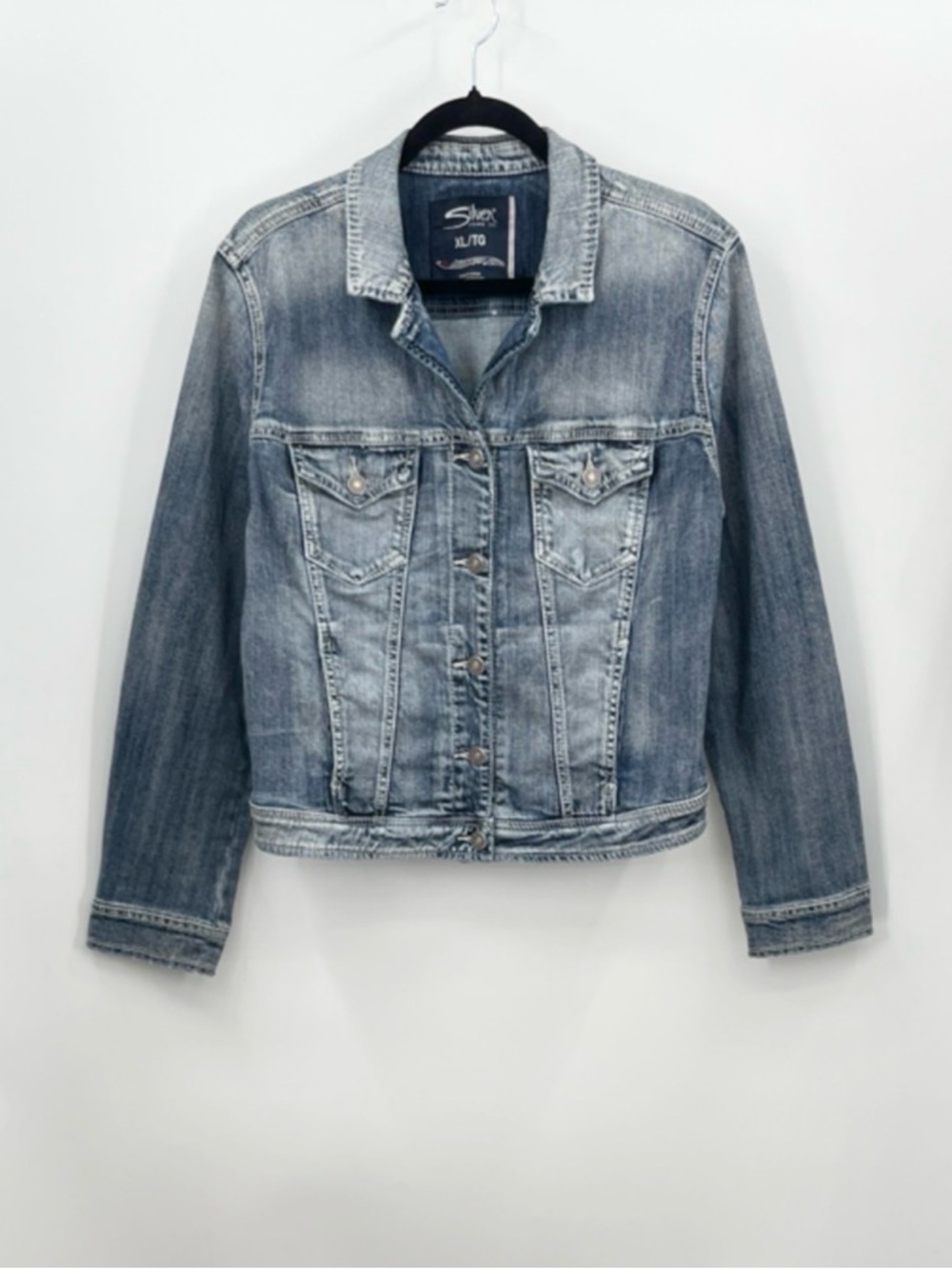 SILVER JEANS Faded Blue Denim Trucker Jacket - Picture 2 of 5